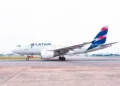 latam-vai-receber-74-novas-aeronaves-da-embraer-a-partir-de-2026