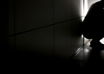 uma-em-cada-4-pessoas-ja-pensou-em-suicidio,-alerta-pesquisa