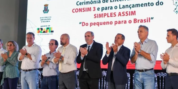 mais-de-1,1-mil-municipios-entram-no-sistema-de-inspecao-de-alimentos-em-tres-anos