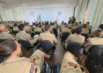 policia-militar-forma-495-cabos