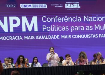 conferencia-das-mulheres-faz-alerta-sobre-cancer-de-mama