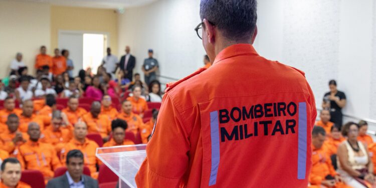 projeto-bombeiro-educador-na-escola-vai-atender-quase-dois-mil-adolescentes-na-capital-e-rms