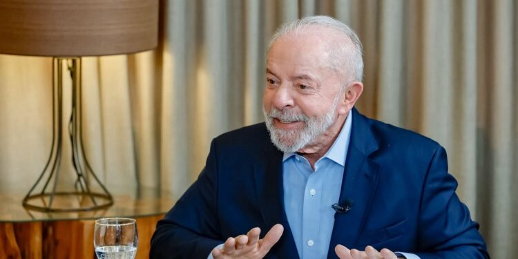 trump-diz-a-lula-que-brasil-e-eua-se-darao-bem-juntos