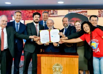 lula-sanciona-gratuidade-em-conta-de-luz-para-familias-de-baixa-renda