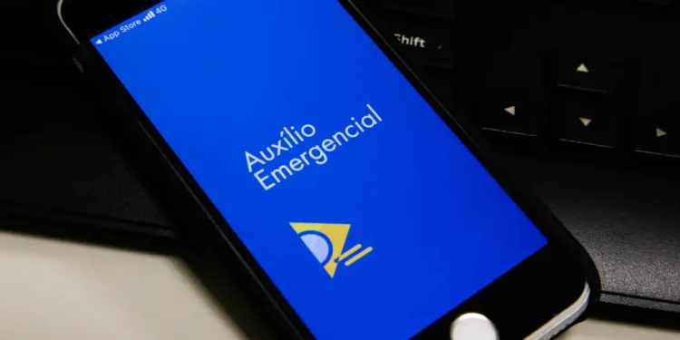 mais-de-177-mil-familias-terao-que-devolver-auxilio-emergencial-recebido-indevidamente