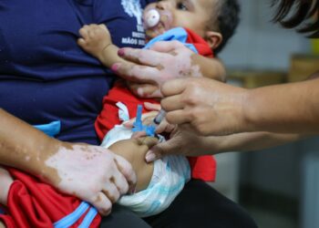 casos-de-coqueluche-crescem-e-provocam-internacoes-e-mortes