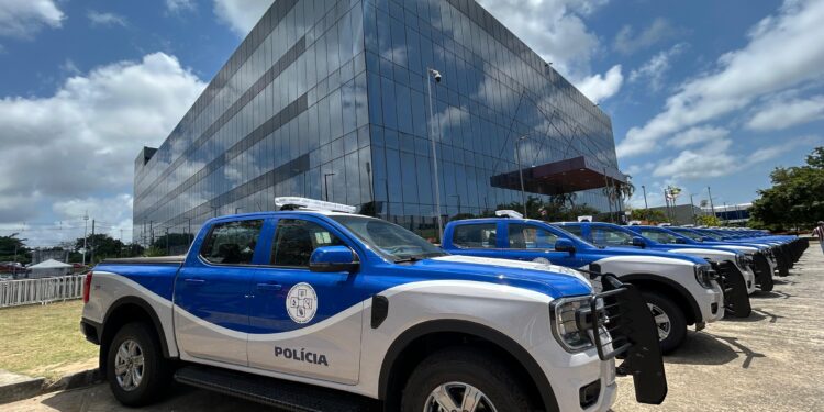 novas-viaturas-e-equipamentos-sao-entregues-em-evento-que-reforca-integracao-entre-os-governos-estadual-e-federal