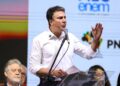 ministro-da-educacao-diz-que-professor-tem-que-ser-bem-remunerado