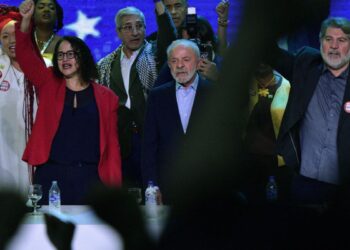 lula-defende-que-“nenhum-presidente”-deve-dar-palpite-sobre-venezuela