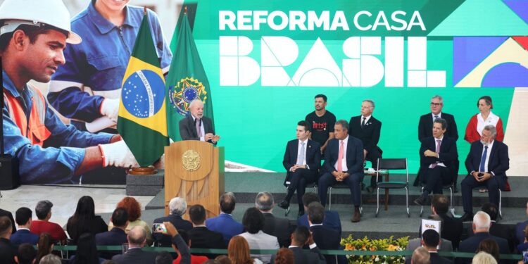 lula-lanca-programa-de-reforma-de-casas-e-defende-acao-para-invisiveis