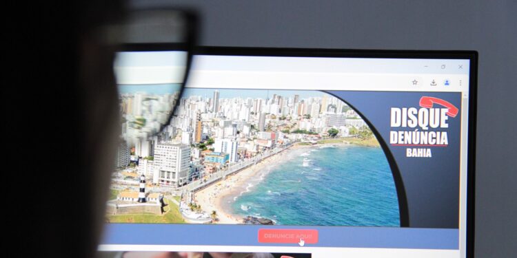 disque-denuncia-intensifica-acoes-no-extremo-sul-da-bahia-com-foco-em-parceria-estrategica-com-forcas-de-seguranca