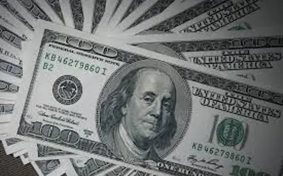 dolar-encerra-ultima-sessao-em-alta,-a-r$-5,39