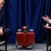 nas-redes-sociais,-lula-comenta-“otima-reuniao”-com-trump-na-malasia