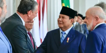 brasil-abre-seis-novos-mercados-e-retoma-exportacoes-de-frango-a-malasia