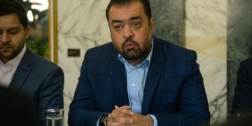 castro-quer-transferir-10-detentos-do-rio-para-presidios-federais