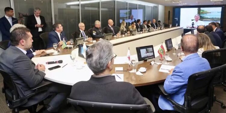 sete-governadores-anunciam-“consorcio-da-paz”-apos-operacao-no-rio