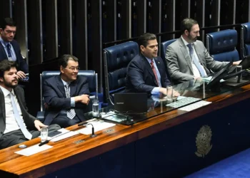 senado-aprova-mp-que-reformula-regras-do-setor-eletrico-e-abre-mercado-livre-para-consumidores