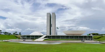 reforma-tributaria,-seguranca-e-orcamento:-os-temas-que-vao-agitar-o-congresso-em-novembro