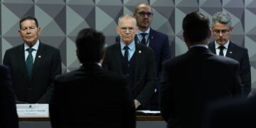 cpi-do-crime-organizado-chama-dois-ministros-e-11-governadores