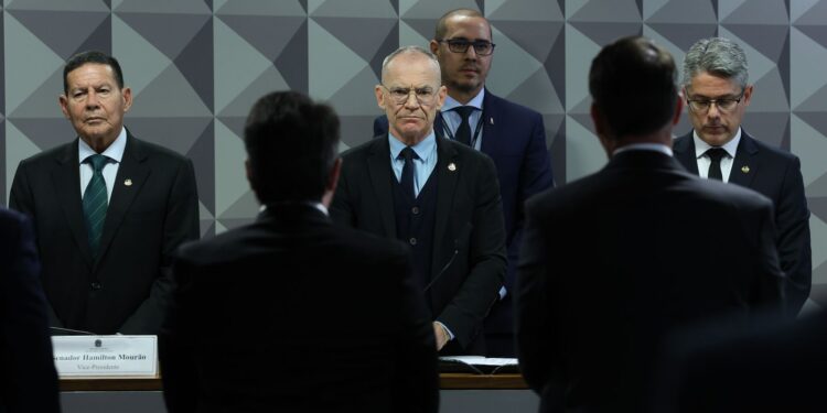 cpi-do-crime-organizado-chama-dois-ministros-e-11-governadores