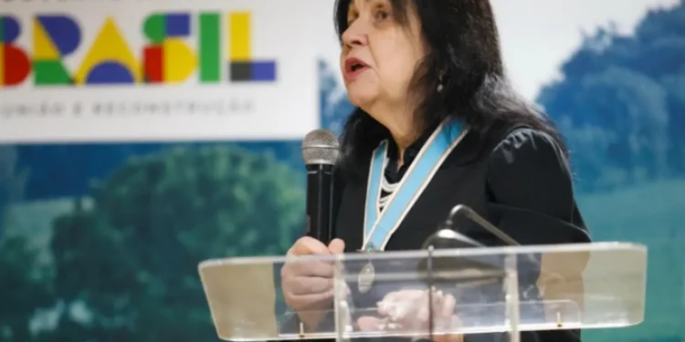 mapa-homenageia-mariangela-hungria-por-contribuicao-a-agricultura-sustentavel