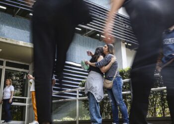 enem-2025:-saiba-o-que-e-permitido-levar-no-primeiro-dia-de-provas