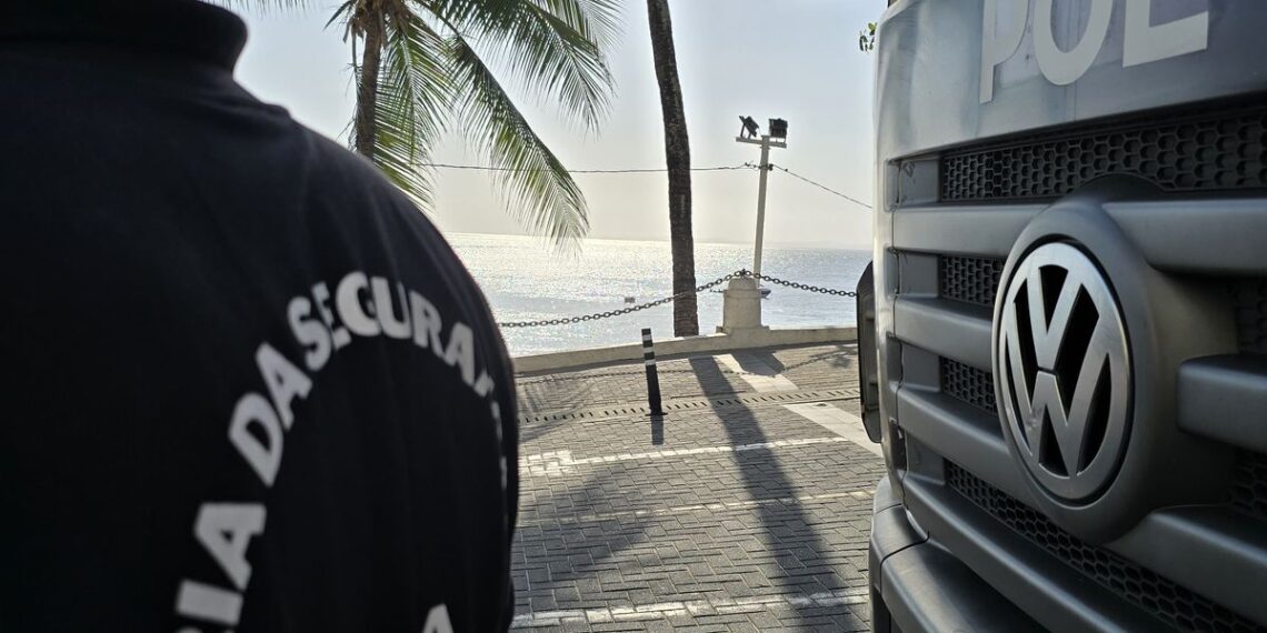 seguranca-e-reforcada-na-barra-com-plataforma-de-observacao-elevada-da-ssp