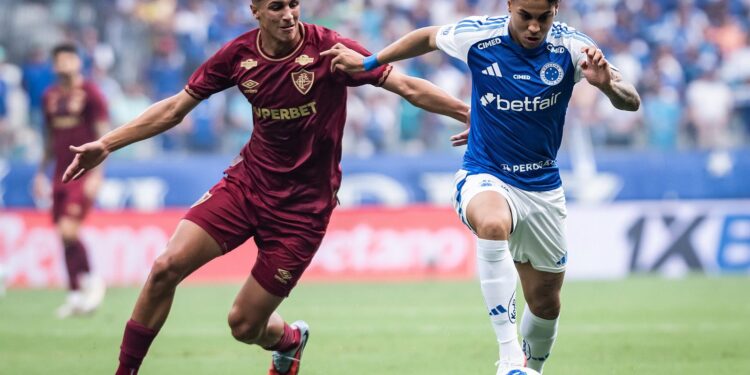 cruzeiro-empata-com-flu-e-perde-chance-de-colocar-pressao-nos-lideres