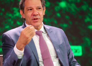 haddad:-texto-de-derrite-trava-investigacoes-de-mafia-de-combustiveis