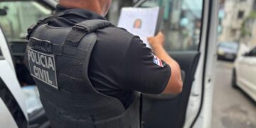 home-e-preso-por-armazenar-pornografia-infantil-e-armas-em-feira-de-santana