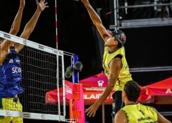 duplas-do-brasil-estreiam-com-6-vitorias-no-mundial-de-volei-de-praia