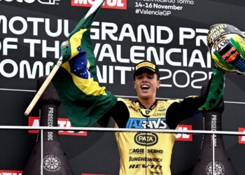 diogo-moreira-conquista-campeonato-mundial-de-moto2