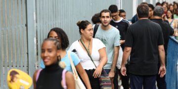 enem-2025:-cerca-de-70%-dos-inscritos-fizeram-as-duas-etapas-da-prova