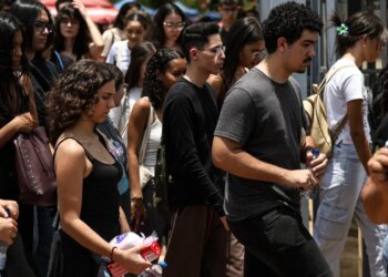 enem:-provas-foram-longas,-mas-com-questoes-faceis,-dizem-candidatos