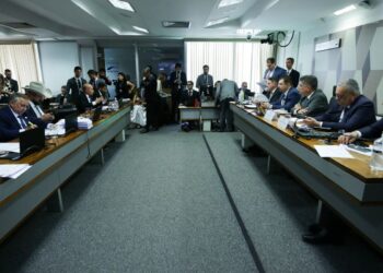 cpmi-cancela-sessao-apos-investigados-apresentarem-atestado-e-hc