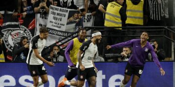 depay-e-yuri-alberto-desequilibram-e-corinthians-vence-majestoso