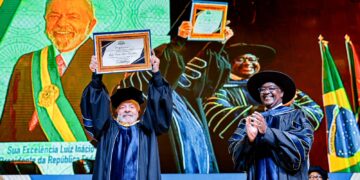 lula-recebe-titulo-de-doutor-honoris-causa-em-mocambique