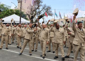 914-novos-sargentos-da-pmba-se-formam-na-bahia