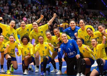 brasil-sobra-diante-de-cuba-na-estreia-do-mundial-de-handebol-feminino