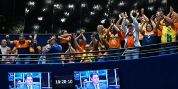 aposentadoria-especial-para-agentes-de-saude-avanca,-mas-preocupa-prefeituras