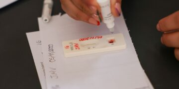 acao-no-df-oferece-testagem-rapida-e-informacao-sobre-hiv/aids