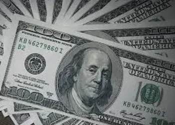 dolar:-moeda-fecha-em-baixa,-aos-r$-5,33,-em-linha-com-apetite-ao-risco-no-exterior