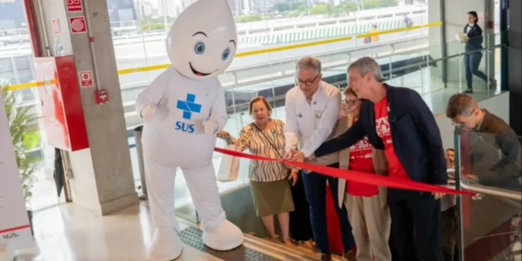 brasil-registra-menor-numero-de-mortes-por-aids-em-32-anos-e-inaugura-exposicao-sobre-40-anos-de-combate-a-doenca