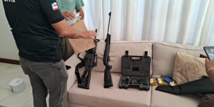 armas-de-fogo-sao-apreendidas-durante-cumprimento-de-mandado-em-investigacao-de-violencia-psicologica