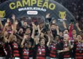 flamengo-derrota-ceara-e-coroa-ano-magico-com-titulo-brasileiro