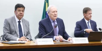 relator-adia-novamente-apresentacao-de-parecer-da-pec-da-seguranca-publica