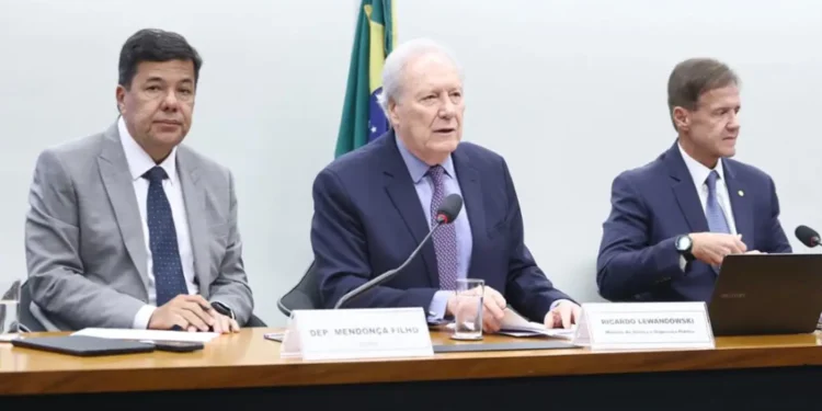 relator-adia-novamente-apresentacao-de-parecer-da-pec-da-seguranca-publica