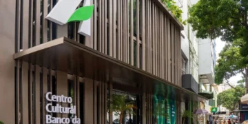 centro-cultural-banco-da-amazonia-exibe-exposicao-de-hiromi-nagakura-com-curadoria-de-ailton-krenak,-em-belem-(pa)