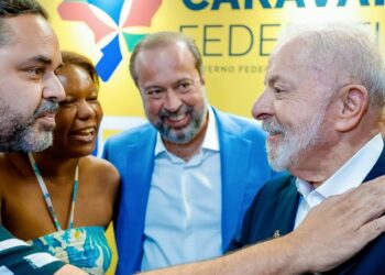 “estado-tem-que-chegar-aos-mais-pobres”,-diz-lula-em-evento-em-mg