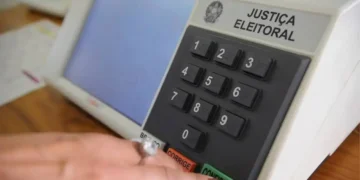 eleicoes:-adocao-do-voto-distrital-renova-politica-brasileira-e-aproxima-eleitor-de-seus-representantes,-defende-cacb